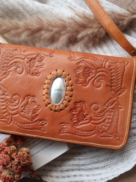 Wallet / purses Zanzibar Wallet  2 edit_web_dompet_kerang_tan