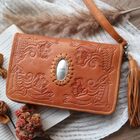 Wallet / purses Zanzibar Wallet  2 edit_web_dompet_kerang_tan